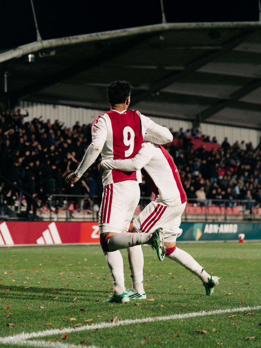 AFCAjax's tweet photo. Monday night win at home ✔️

#ForTheFuture https://t.co/xXkrQgYGOW