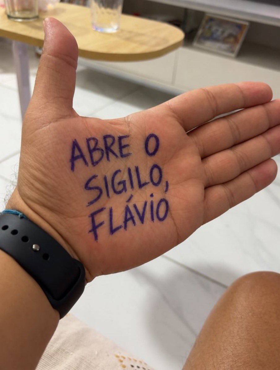 HelioNe05360841's tweet photo. #BolsaFamiliaSoComLula https://t.co/0mN8z8sSvc