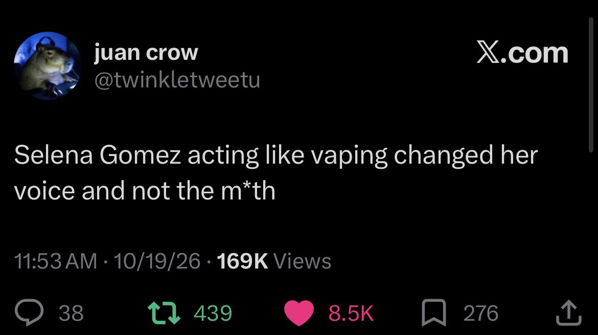 saisuonro's tweet photo. She and her ugly ass friend literally wished for Demi to OD.  Selena will end up in her place dead. Nicotine isn’t her only problem. Meth, crack and coke are. How karma works 🐍 https://t.co/J4S6NRdh3r