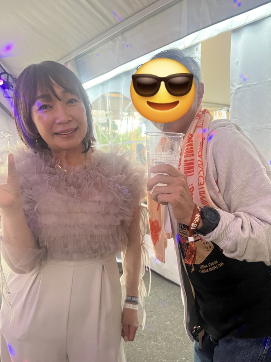 gimogimogomogom's tweet photo. LIVE AZUMA2日目も楽しめました🎶
また、来年よろしくお願いします♫
#サタふくプラス
#金プレス
#CLUBNEO https://t.co/FT8HeIqCel