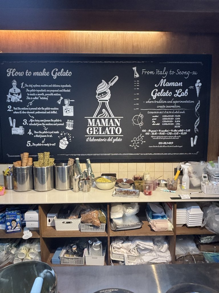 wonkorem's tweet photo. 聖水でジェラート食べるならここ🥹🍨

ピスタチオがたっぷりで見た目から最高🤍
濃厚なジェラートが美味しすぎた！
聖水カフェ巡りの途中におすすめ🫶

📍ママンジェラート 聖水店
📍ソウル特別市 城東区 聖水洞二街 315-18
🗺️NAVERマップ
https://t.co/PPmTqc2la4

#韓国旅行 #聖水カフェ https://t.co/dG5EeUzyIY