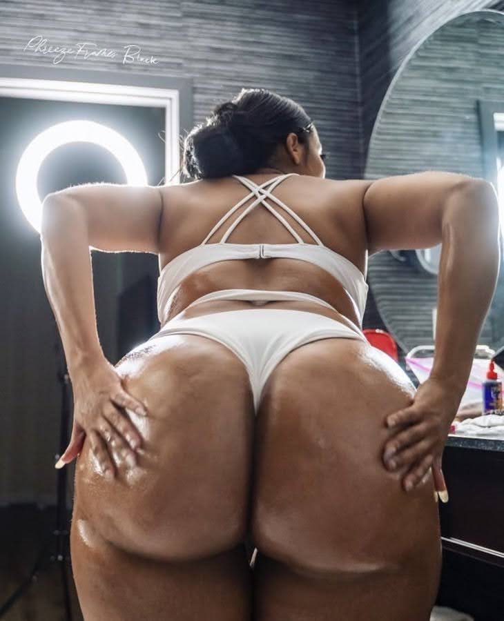 MsThickOverload's tweet photo. Shiny and Sweet ❤️                        

For More, Link Is In My Bio   📷📷 

https://t.co/37GJ3A21qG 📷📷 https://t.co/bMLWcU2jd5
