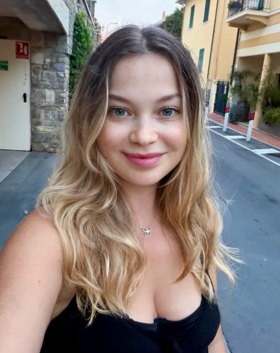 kandykanetbwl's tweet photo. 💕 Single, happy, and waiting for someone who knows how to love sincerely. ❤️
send me massage on zangi 7249140944 https://t.co/oSWNwibf3C