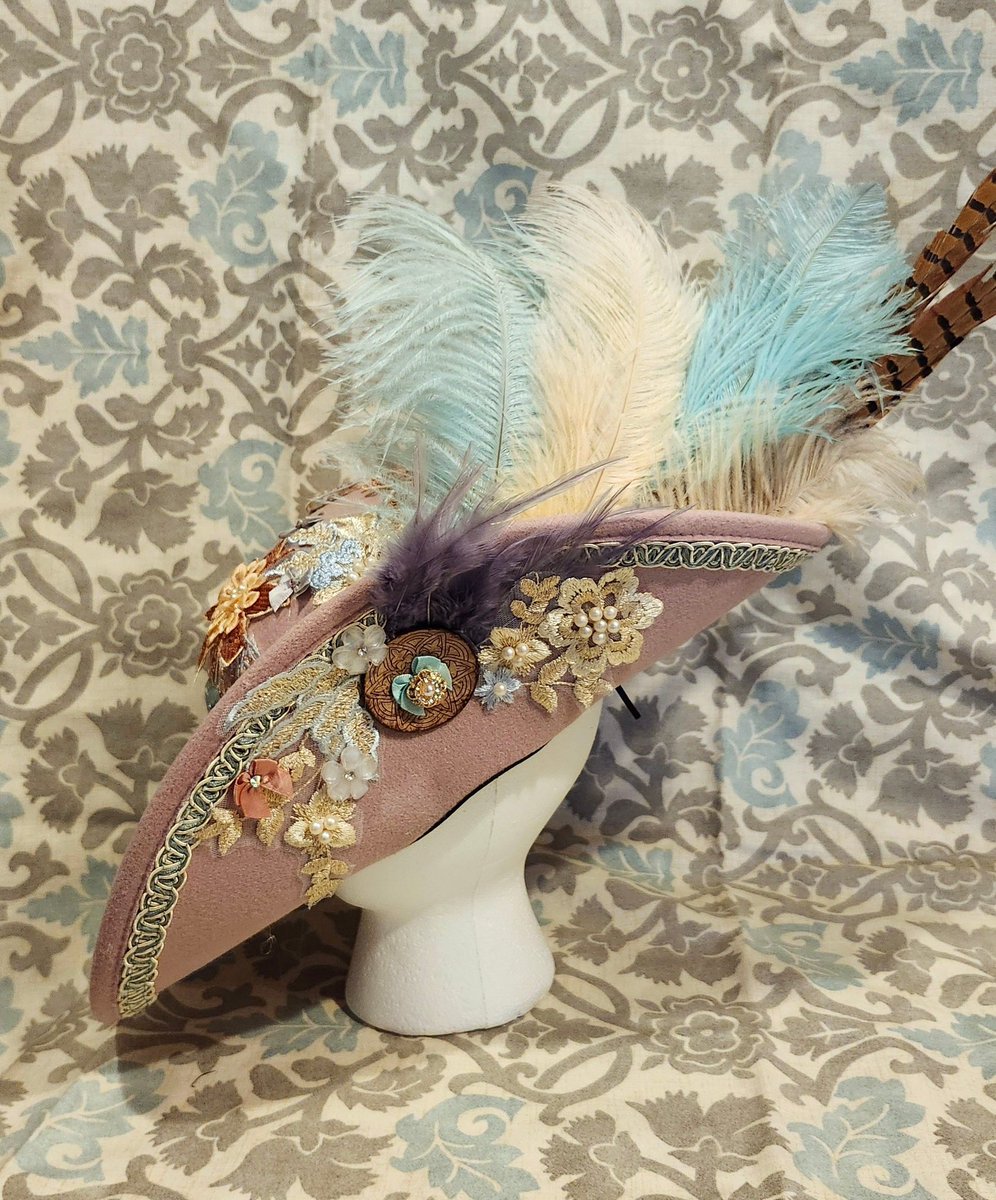 fire_spell's tweet photo. Houuuurs of work, but this French Cavalier is complete. 🥹💖💎 https://t.co/1Vk5442T2j