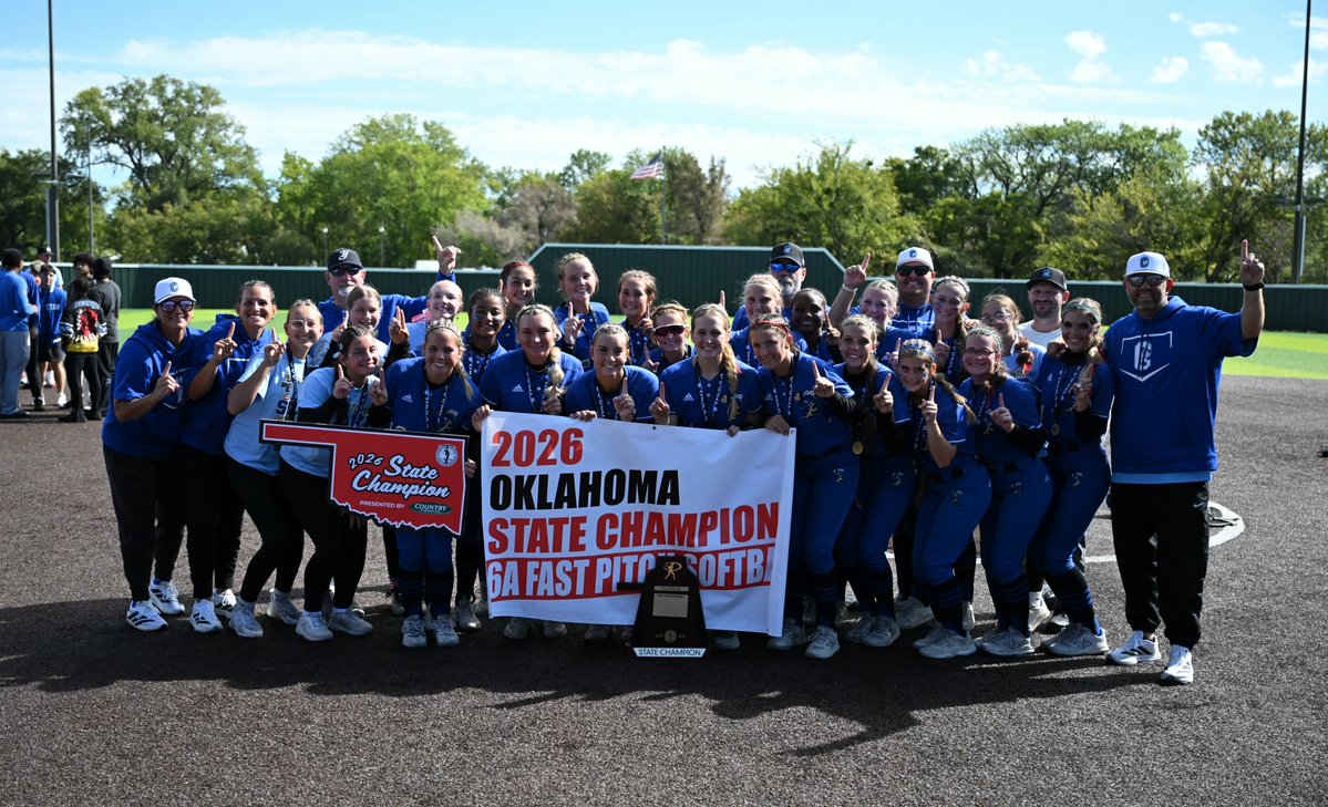 IWasAtTheGame's tweet photo. 2026 Class 6A OSSAA Fast Pitch STATE CHAMPIONS

CHOCTAW Lady Yellowjackets https://t.co/qki2MuCM8D