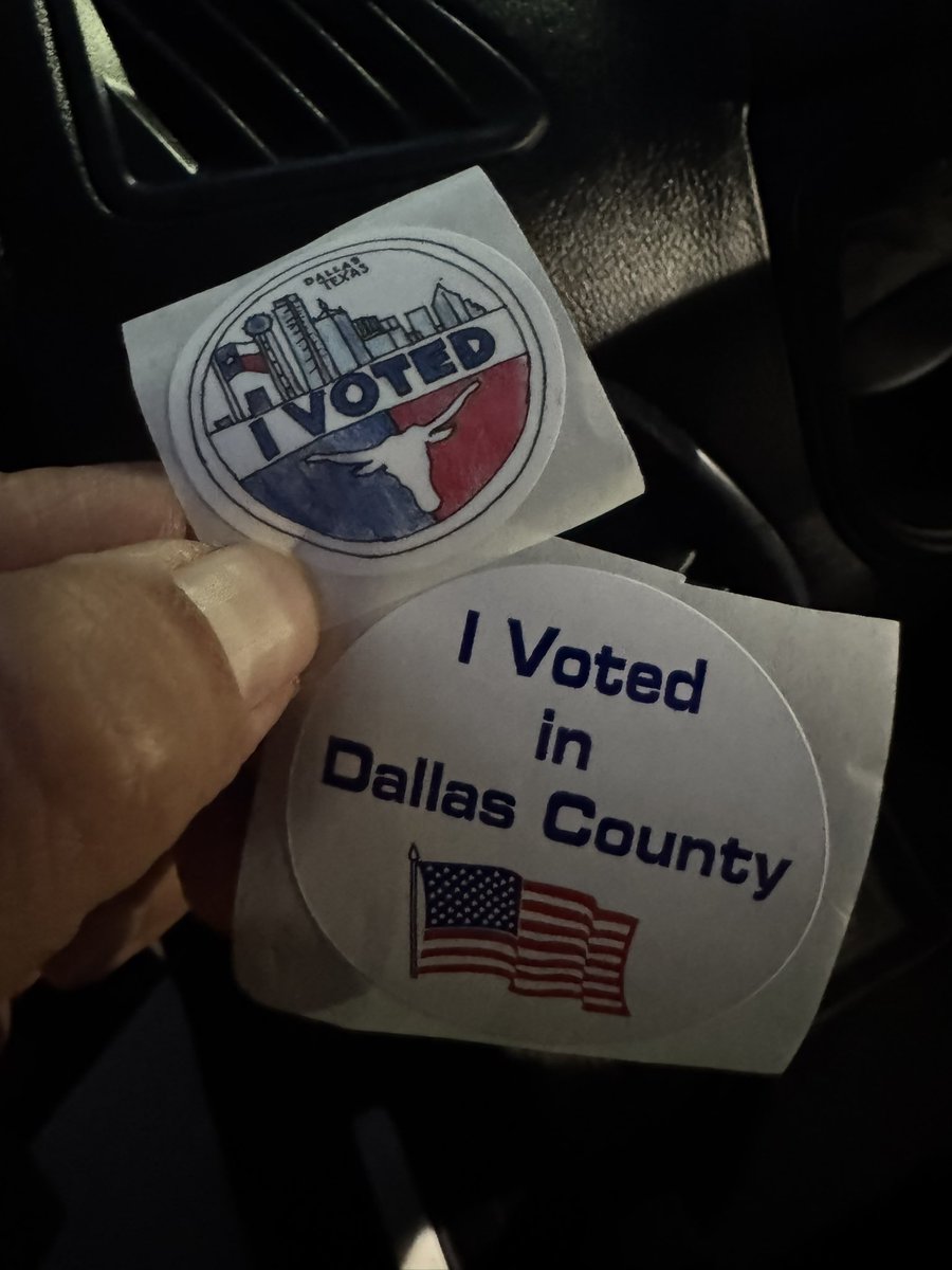 theredhombre's tweet photo. As a former Republican who voted for Trump in ’16 and ’20, I proudly voted blue today. I don’t agree with every policy, but I respect Talarico and Hinojosa’s commitment to dialogue and common ground. I’m tired of petty attacks and division. We deserve serious leadership. 🇺🇸 https://t.co/IxKw1XM8pL