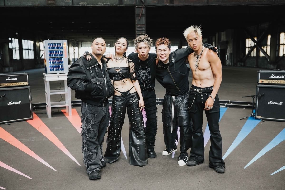 takatomoko417's tweet photo. おはよー
強風🌬️であれこれ飛びそう😵‍💫蒸し暑い〜
#ONEOKROCK #OORer #Taka https://t.co/depKKJLENz