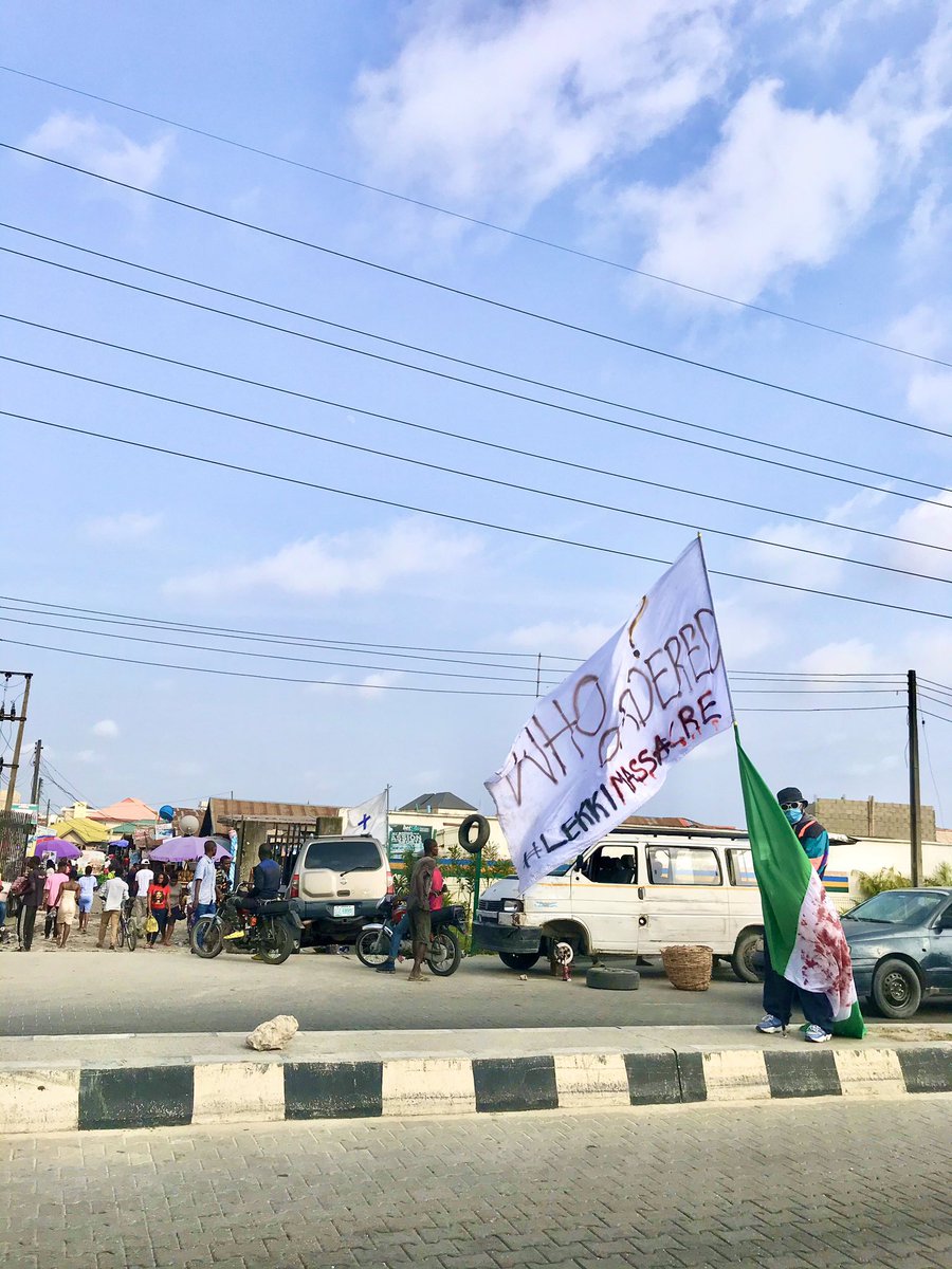 theflagboii's tweet photo. 20-10-2020 💔🇳🇬

A tragic day in history of Nigeria when the government ordered the killings of peaceful #EndSARS protesters at lekki tollgate while waving our flags, a history that cannot be erased and we will never forget! 🕊️
#lekkimassacre #2020lekkimassacre https://t.co/viqDghbzrP