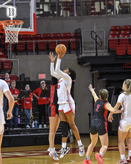Image from Bradley WBB (@BradleyWBB)