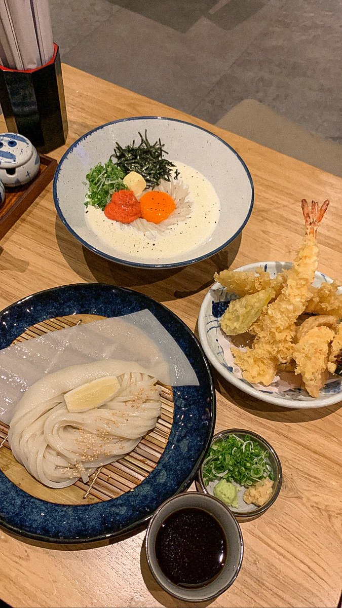 viewwrs's tweet photo. Heihei hotpot บุฟเริ่มต้น333฿ แซ่บมาก
SHU homemade พาสต้าเส้นสด นัวมาก
Lucky’s Vietnamese เป็นร้านอาหารเวียดนามที่ขายพุดดิ้งอร่อยมากก
Gin Udon อุด้งเส้ดสดครีมมี่ๆคลุกเมนไทโกะกินกับของทอด อร่อยมาก https://t.co/SLylGBlMmT