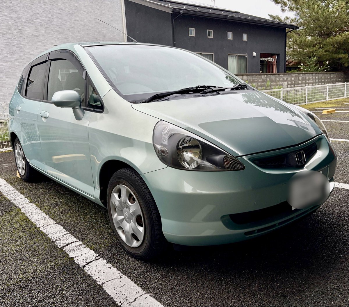 ride175r's tweet photo. 飛ばれたからもう1回…
足車でフィット欲しい方募集します。
12万で欲しい人いませんか？
車検は令和9年1月まで
傷等はありますが走る、曲がる、止まるに問題ありません。
現車確認可能です。 https://t.co/LHKJR5hfmC