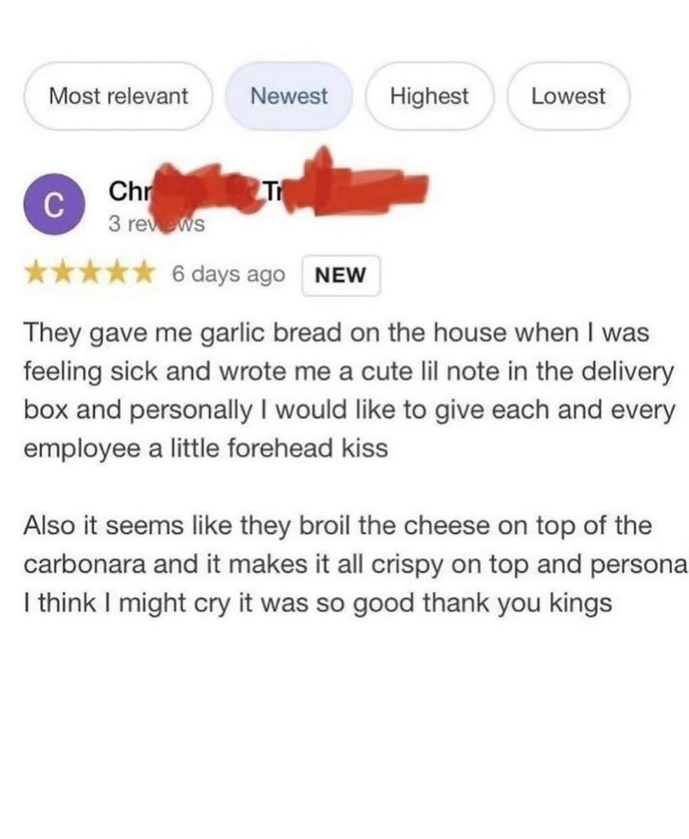 awkwardgoogle's tweet photo. Man Apologizes for Ordering Food Just Before Closing and Receives a Heartwarming Surprise. https://t.co/uU14SnHNBo