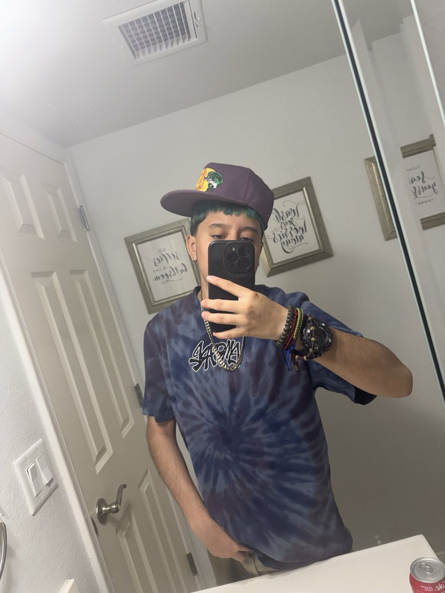 midpenis tweet picture