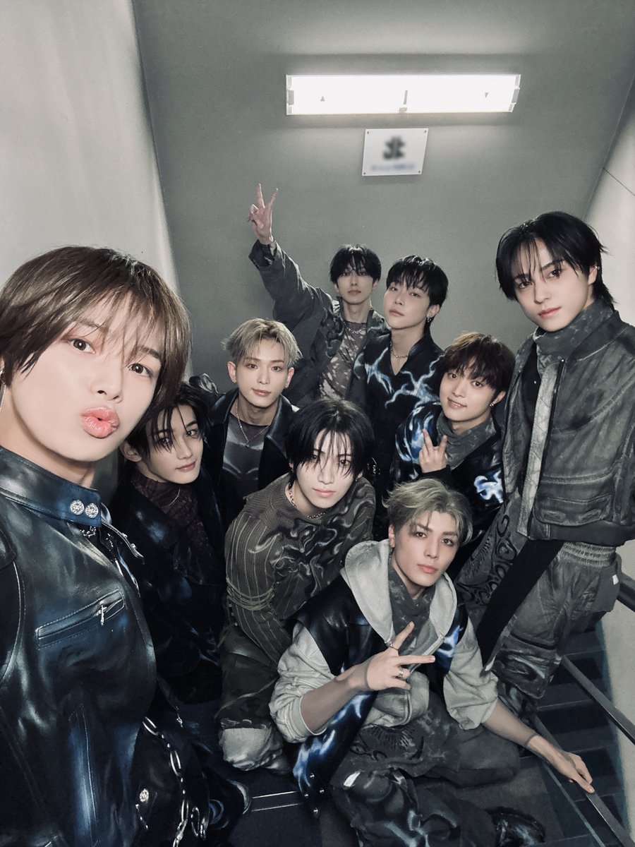 XZrAIgiONG90336's tweet photo. They make every day so happy! Keep shining forever! 

I vote  #andTEAM for Fan’s Choice Male at #2026MAMAVOTE https://t.co/Xmf3b2QhKH