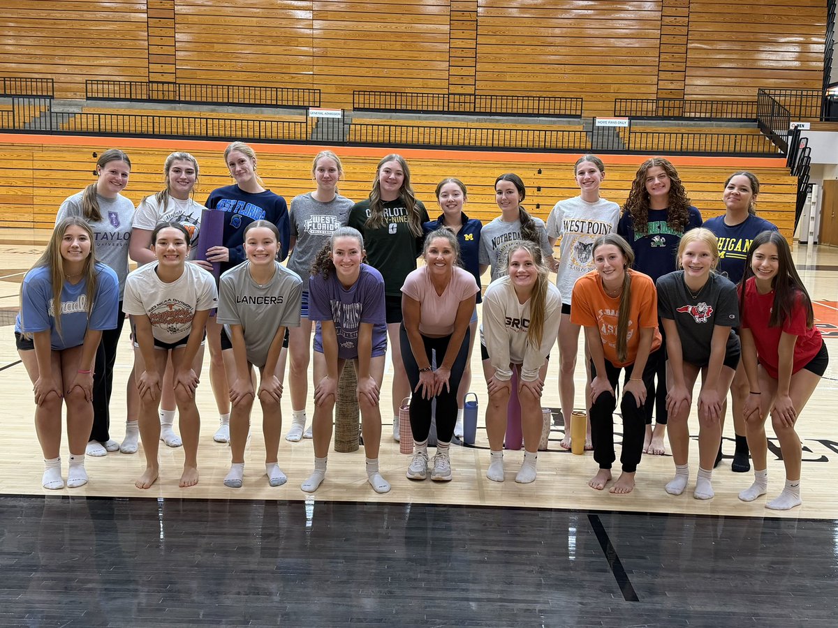 warsawvolley's tweet photo. Regional week is off to a great start! 🐾

Yoga with Denise was just what we needed…Go Tigers! 🟠⚫️ #TigerFamily #WeAreWarsaw #OnTheProwl #Fearless #EarnedNotGiven https://t.co/NJGIOss4D7