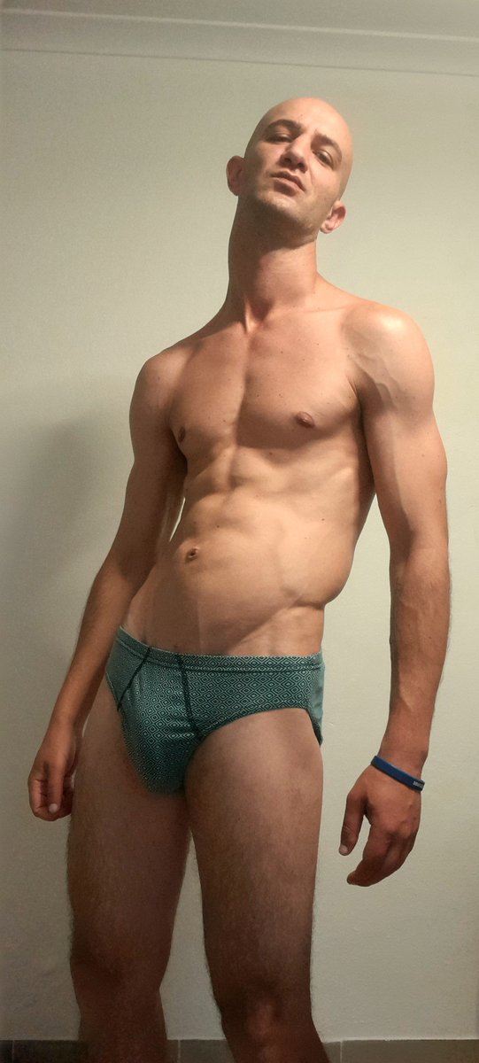qdp369's tweet photo. Artsy...
0722375555
#blackandwhitephotography #underwearmodel #maleunderwearmodel #southafricanmodel #leanmuscle #southafricangay #southafricantalent https://t.co/WXTiNrtfs1