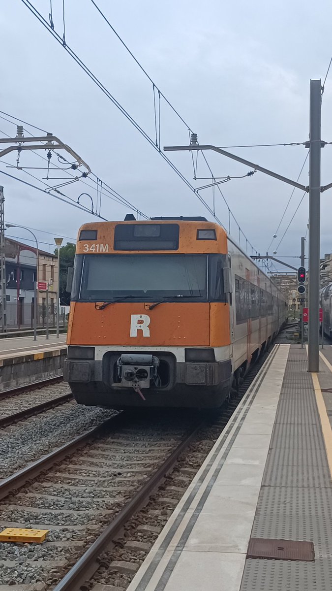 Boga4Edgar's tweet photo. Badalona 
19.10.2026 https://t.co/XbgwJH9UiU