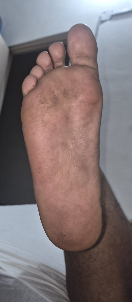 bjorndrako101's tweet photo. 🐷💩 Fascinante este vato casado que me llegó con el culo sucio y lleno 🤤 y riquisima la venidota que se dio.. https://t.co/trDNXNFjBS