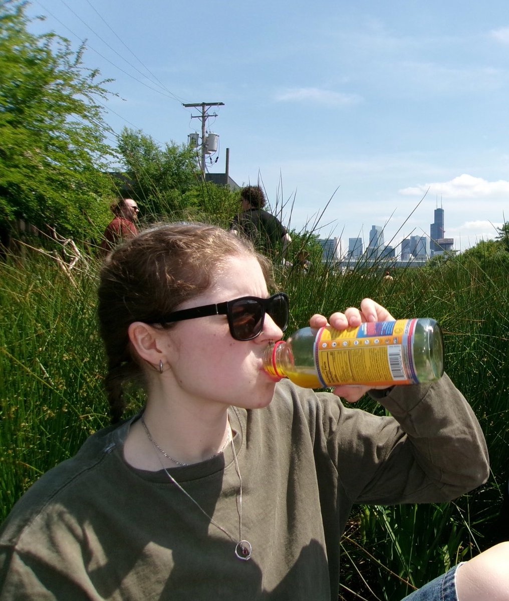 planetsmog's tweet photo. One of my fav pics from this summer taken on my digi cam https://t.co/u3vodnSiND
