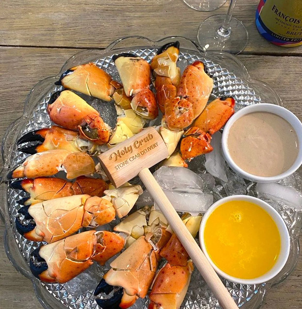 btraphan's tweet photo. @Eric_in_Orlando @redrobinburgers @alvinDelloro @jimrome @donjulio @VisitSanAntonio @spurs @TheICEMan44 @JaviersCantina @PasadenaGov ATP: With it being the 1st day back at work for #JimRomeOnX since Stone Crab season started, I wonder if missing out on that with his buddy @Eric_in_Orlando has replaced declining @RobertPlant as JR's greatest regret in life?
https://t.co/11j7p0xwmF https://t.co/GkAg6ZYtmu
