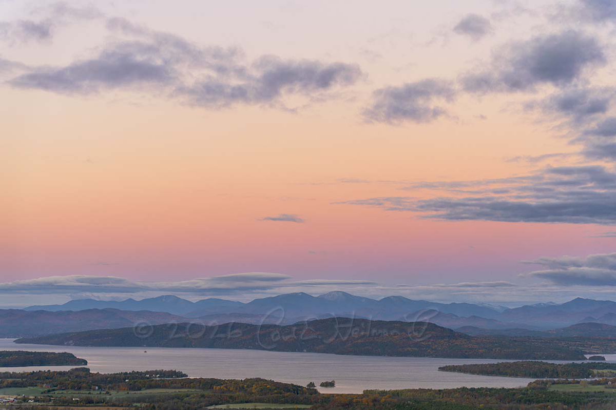 NaturePhotoTips's tweet photo. Alpenglow colored the sky over the Adirondacks and Lake Champlain on Sunday morning 10/18/26, as the sun was  about to rise above the horizon. https://t.co/eCeZSLcAY7