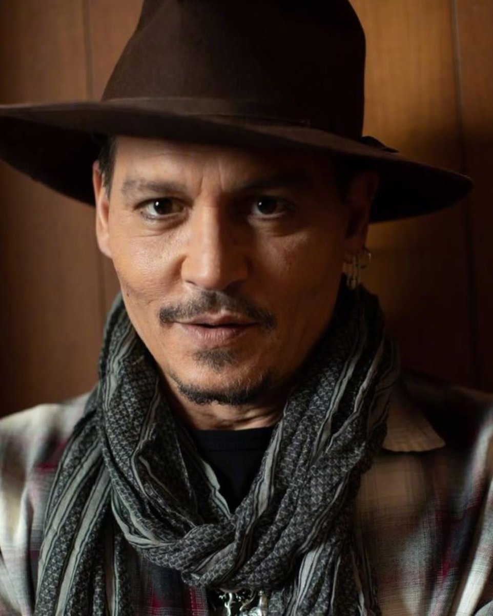 LittlePeeps1963's tweet photo. "Feelings are just visitors, let them come and go." ~ Mooji

#JohnnyDepp
#IStandWithJohnnyDepp
#JohnnyDeppIsABeautifulSoul
#JohnnyDeppIsARealArtist
#JohnnyDeppIsARockStar
#JohnnyDeppWon
#JohnnyDeppKeepsWinning
#JohnnyDeppIsLoved
#NeverFearTruth
#JohnnyDeppIsALegend
#TeamDepp
📸TO https://t.co/558Fx8VgyJ
