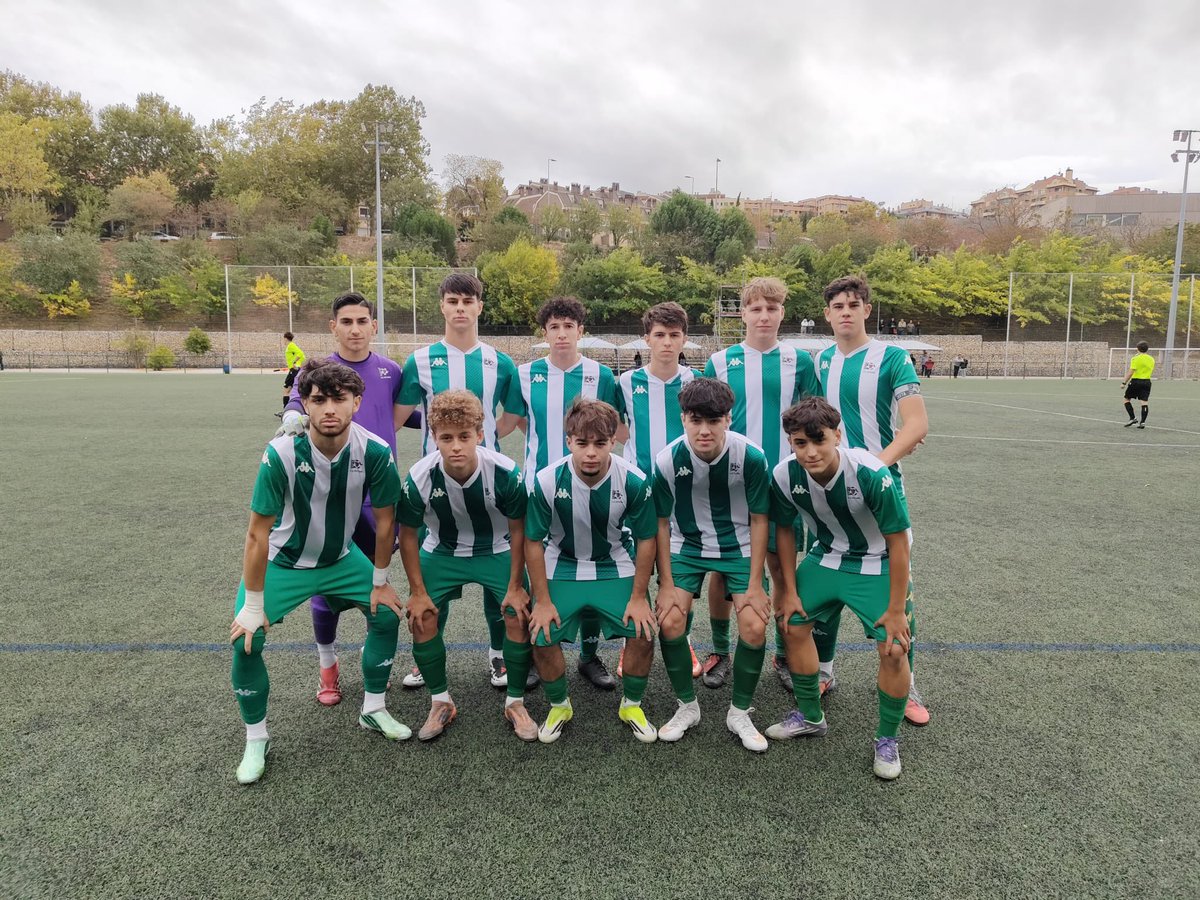 CDVictoriaCF's tweet photo. 🟠 JUVENIL A 

Primera parte muy igualada en la que se impusieron las defensas de ambos equipos. 
En la segunda parte fuimos superiores y tuvimos las mejores ocasiones pero no definimos bien. 
Muy sólidos en defensa y bien competido todo el partido. 
Al final un punto que sabe a poco pero valioso ante un buen equipo.