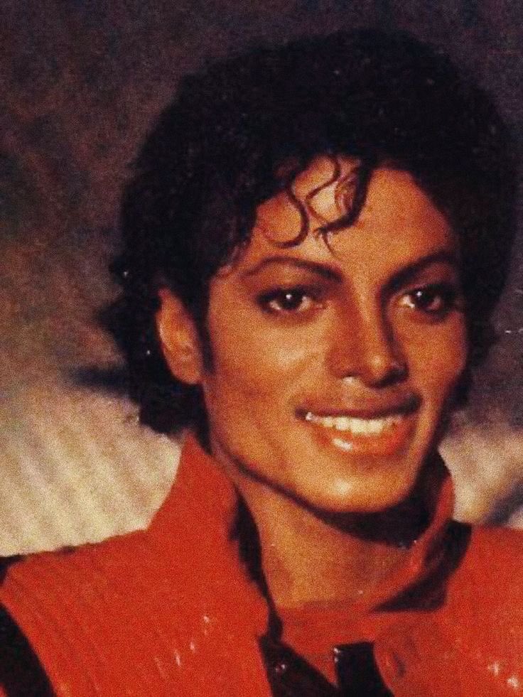 zombichael's tweet photo. Whoever talked him into thinning his eyebrows in the 80s deserved their pussy eaten dick sucked and boobs fondled with, they really made his gorgeous eyes pop even more https://t.co/mOwP6OjzN0