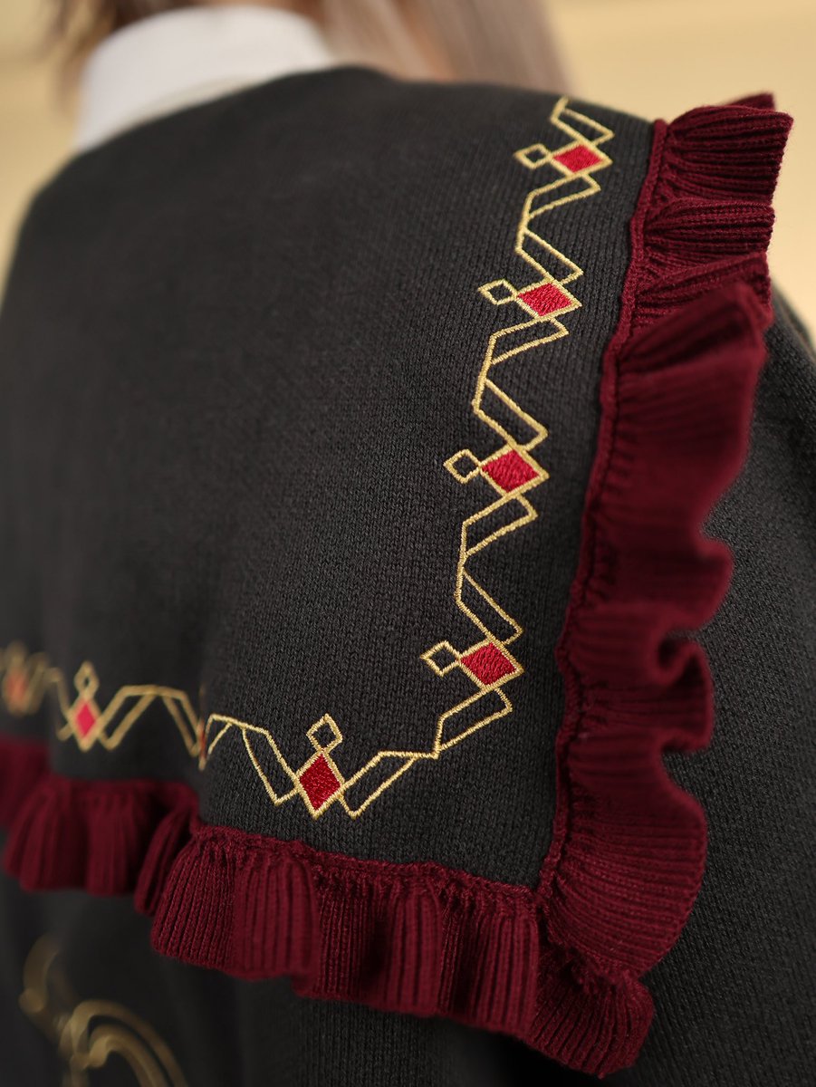 ventis_vision's tweet photo. Sandrone Cardigan details up close 💛 #GenshinImpactㅤ #sandrone https://t.co/OgLhDayA1k