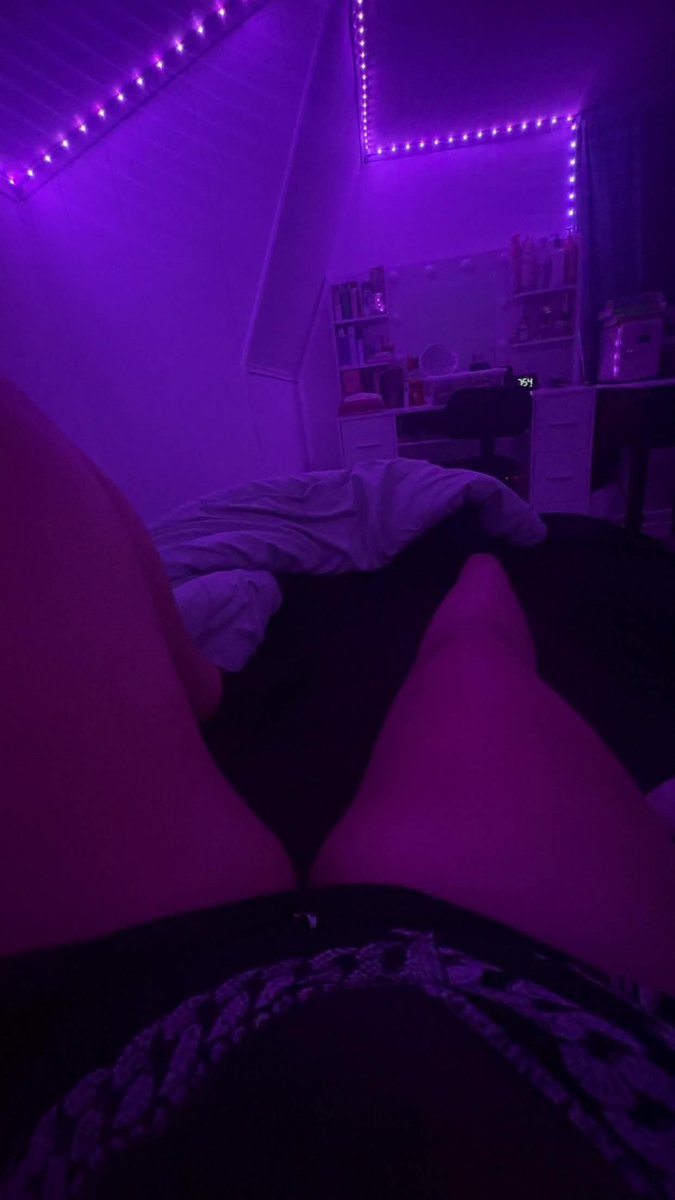 lucyta9d's tweet photo. Im lowkey getting fat https://t.co/cX3Fm6MFve