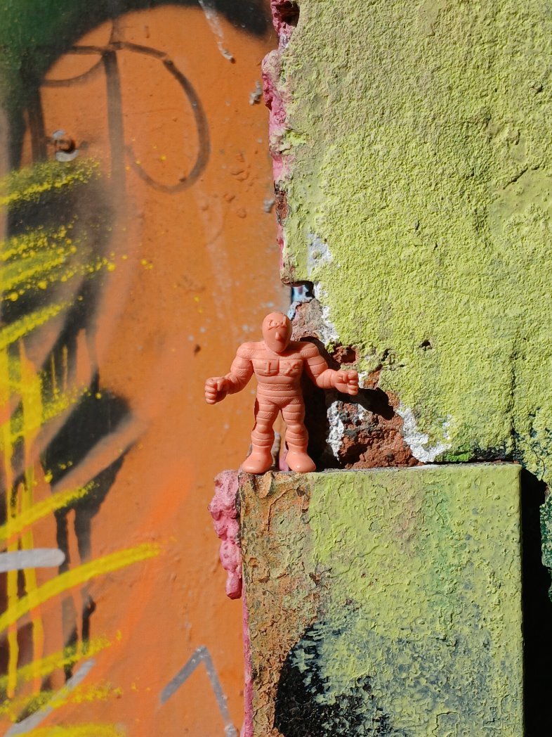 2bdpod's tweet photo. M.U.S.C.L.E. Men KANDERAMAN Figure - 151 Mattel Figure 2
"Candelaman" is a Swiss Perfect Chojin, one of the many followers of Neptune King. 
Trademark Techniques: Diamond Dust
#millionsofunusualsmallcreatureslurkingeverywheremonday #musclemonday #mattelmusclemonday #Kinnikuman https://t.co/rxuW3rz3cP