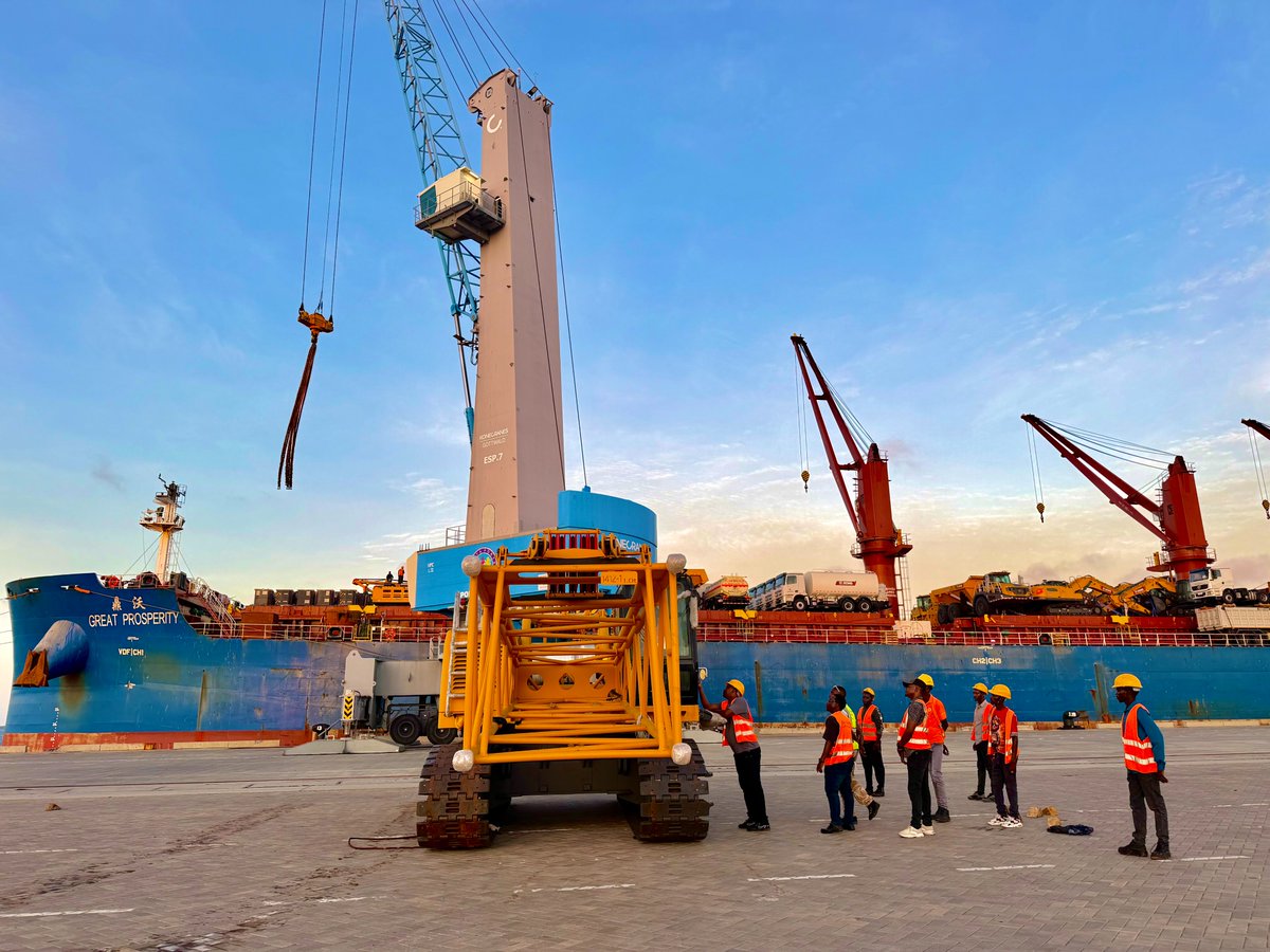 Kenya_Ports's tweet photo. The Port of Lamu has welcomed MV Great Glory, a vessel carrying the second batch of heavy project cargo destined for the Dangote East Africa Refinery.

The shipment of the 154 assorted heavy machinery equipment to Lamu, is another concrete step in the physical mobilisation of the project that will reshape Kenya's energy landscape and anchor the country's northern region as an industrial hub.

This follows an earlier delivery in late September, when the MV Da Yang docked at the port with nearly 3,000 metric tonnes of construction equipment for the refinery.

The Dangote East Africa refinery, valued at approximately Sh2.2 trillion, is designed to process up to 700,000 barrels of crude oil per day, making it the largest refining complex in East Africa once completed. It will produce petrol, diesel, and aviation fuel for Kenya and the region.
@TransportKE 
@SDoT_Kenya 
@mohamed_daghar 
@davis_chirchir
