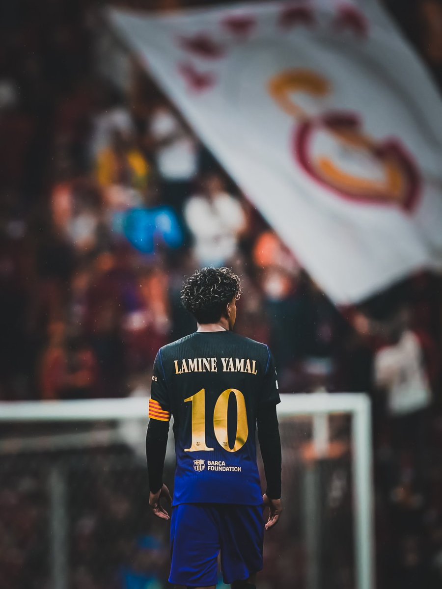 LamineDatos's tweet photo. 🅰️| JUGADORES QUE ENCADENARON +5 PARTIDOS DANDO ASISTENCIAS CON EL BARÇA EN EL SIGLO XXI.

🇪🇸 Iniesta — 6 partidos (9 🅰️) | 12/13
🇪🇸 Lamine Yamal — 5 partidos (8 🅰️) | 26/27
🇪🇸 Xavi — 5 partidos (6 🅰️) | 08/09
🇧🇷 Dani Alves — 5 partidos (6 🅰️) | 10/11
🇦🇷 Messi — 5 partidos (5 🅰️) | 17/18
🇺🇾 Suárez — 5 partidos (5 🅰️) | 19/20