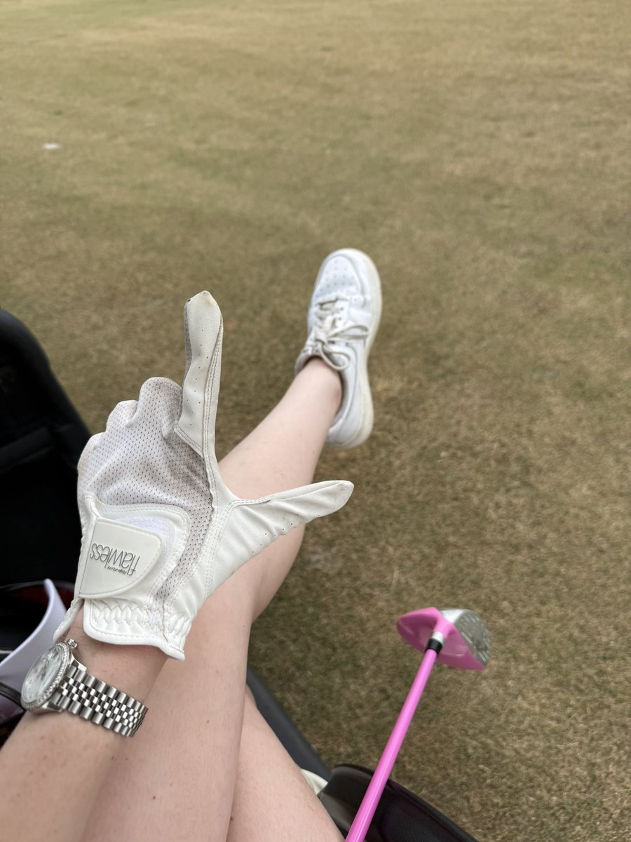 OwnerHailey's tweet photo. Pink clubs, expensive taste, and a very well-funded little attitude. ⛳️🎀 https://t.co/XVIvgv04OQ