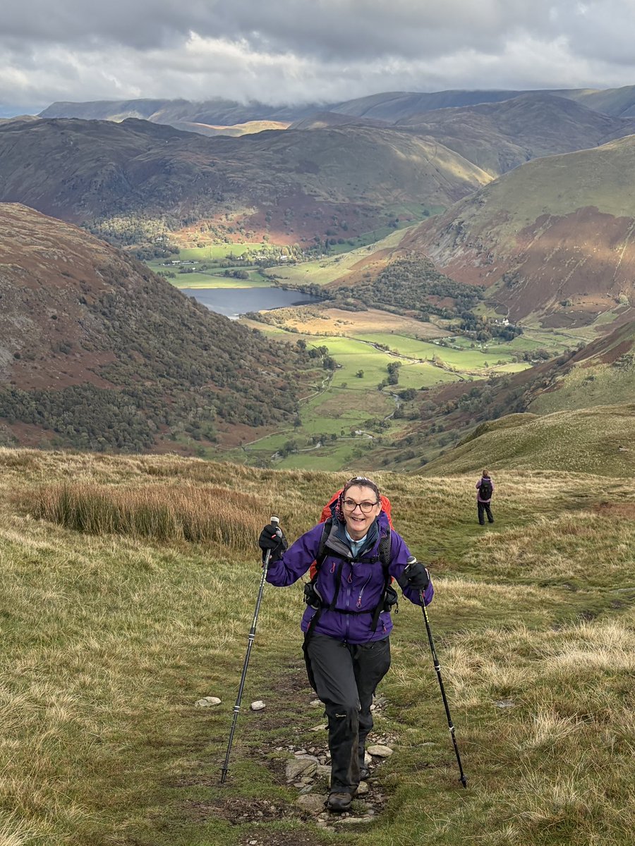 TeamWalking's tweet photo. A day of 2 halves: 40-50mph winds on Red Screes then it brightened up &amp; the winds dropped

Day 2 of our Walking the Wainwrights - Eastern Fells

Red Screes (776m)
Middle Dodd (654m)
Little Hart Crag (637m)
High Hartsop Dodd (519m)
Dove Crag (792m)
High Pike (658m)
Low Pike (508m) https://t.co/4wR8aPjcpr