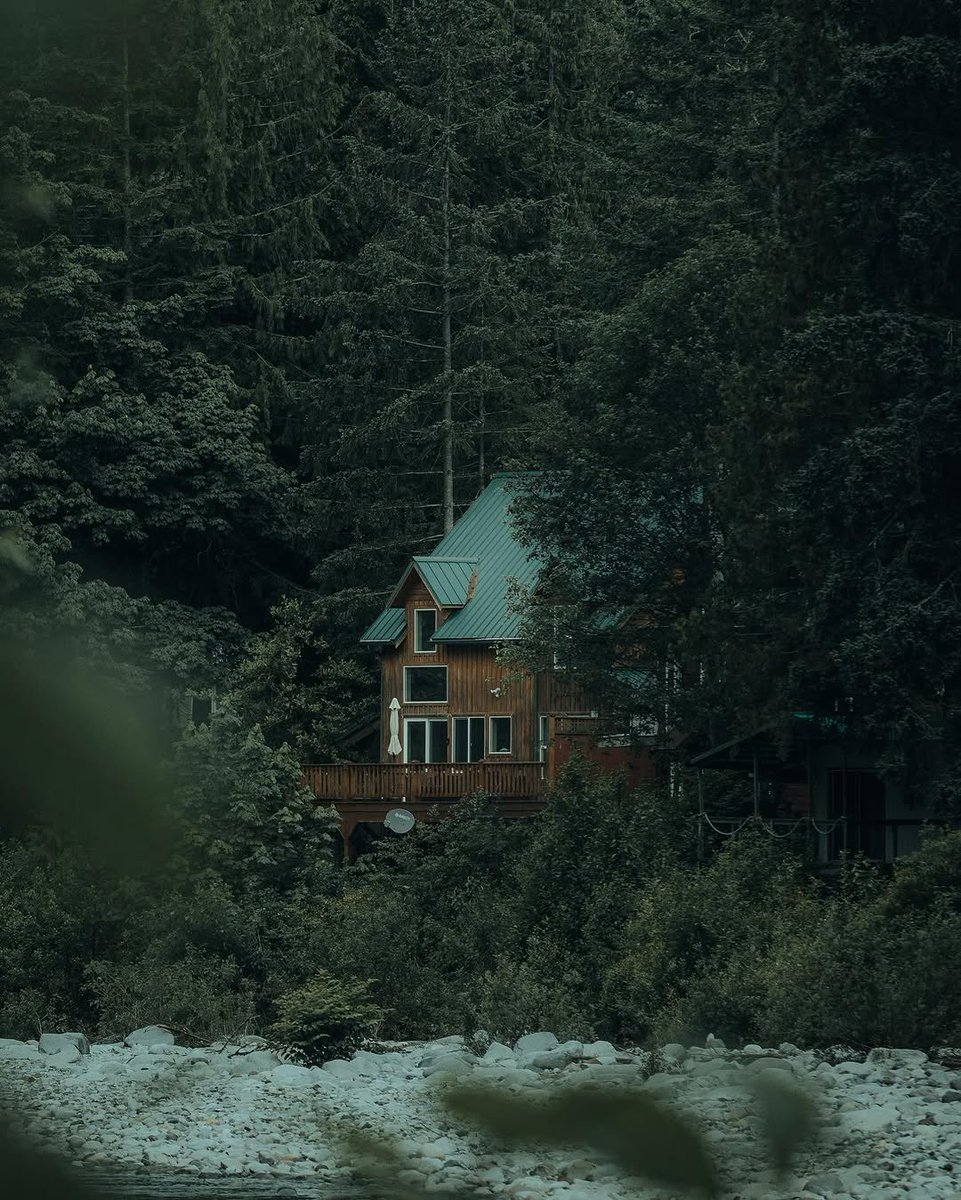 visualsofearth1's tweet photo. Pacific Northwest https://t.co/TGjHcZxKZK