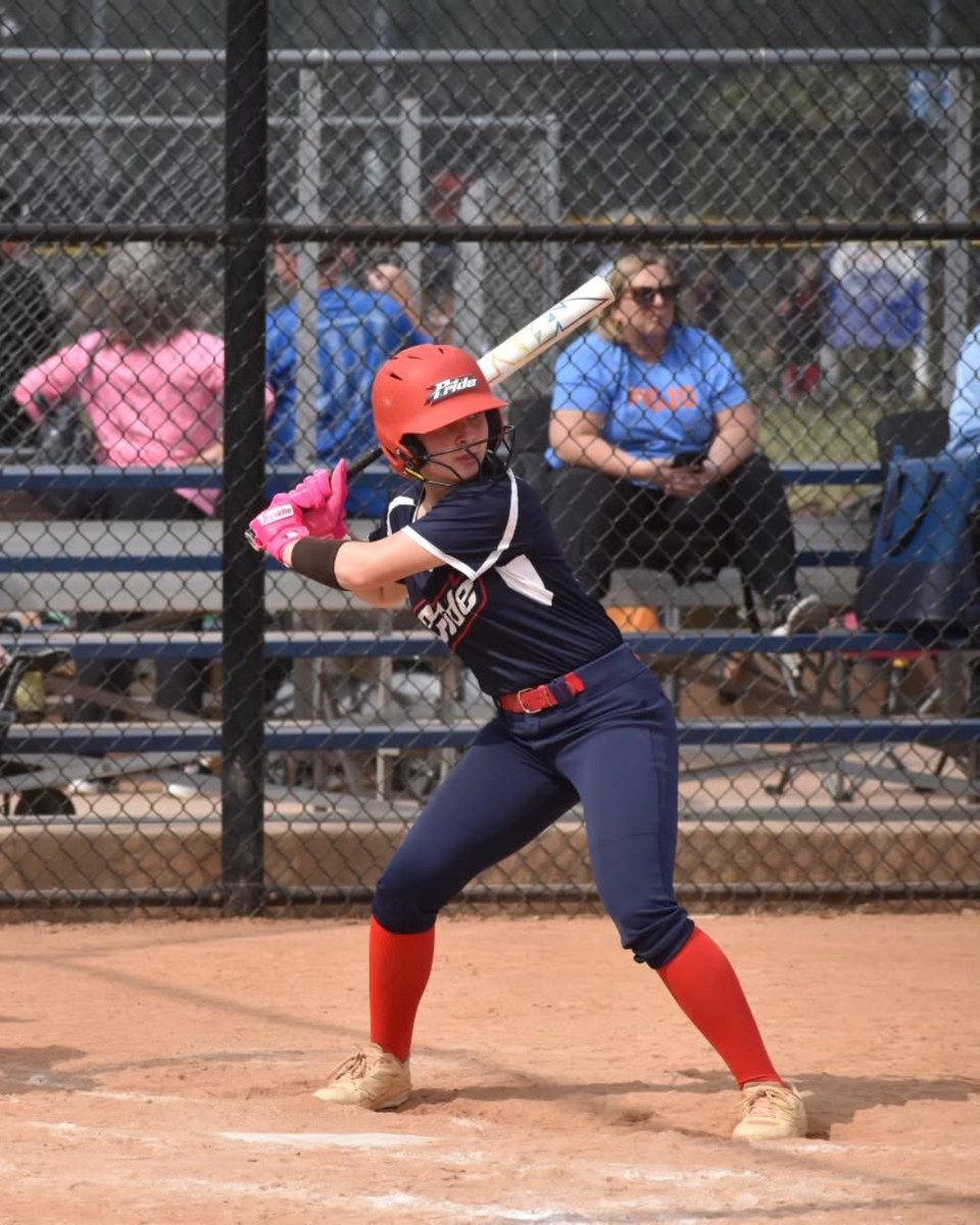 LeagueFastpitch's tweet photo. Swing Into The Spotlight 🥎

As fall season is full steam ahead, let's highlight some of your favorite swings on the field! Drop a photo of yours below if you're ready to hit some home runs this season⚡💪

@thealliancefp  📸 @ConnectSports_ 
#AllianceFastpitch #SEFL #Softball https://t.co/A4c4gFRpJX