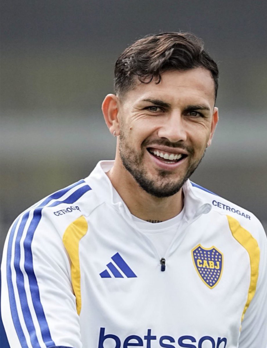 frabigolxeneize's tweet photo. 🚨 ÚLTIMO MOMENTO 💣

El mediocampista de BOCA tendría una LESIÓN porque si NO el DESGARRO a la VUELTA, por lo cual PAREDES no sería CONFIRMADO ya que el cuerpo médico porque la situación NO y se POSPONE.

⏳ HORAS CLAVES. https://t.co/fCqlwxbiUc