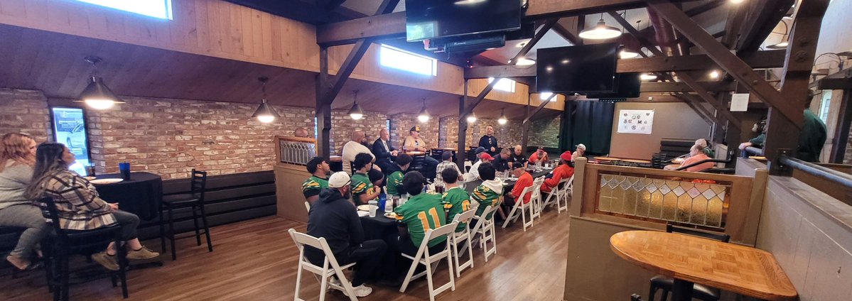 ClubModesto's tweet photo. Hosted Grace Davis Spartans this week. Nice group with some administrators and former coaches. Always good to see everyone. Downey High is next week. See you then! https://t.co/5ZUpA9CYih