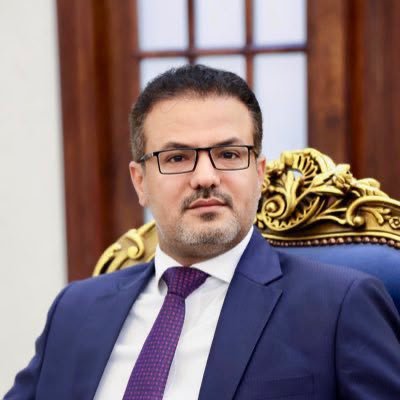 alialabbasi004's tweet photo. إلى أحمد الصالح ومن أدانوا استهداف الجريمة الحوثية الارهابية على #معسكر_العلم في شبوة: ألم يكن جنودنا الذين سقطوا في حضرموت جراء قصف الطيران السعودي في يناير الماضي جنوبيين أيضًا؟ لماذا أدنتم هنا وصمتّم هناك، بل برّر بعضكم الضربات؟

دماء الجنوبيين واحدة، ولا تُقاس بهوية الطائرة أو اسم الجاني. إدانة جريمة لا تبرر أخرى، والعدالة لا تتجزأ، ومواقفنا الأخلاقية لا ينبغي أن تتحكم فيها التحالفات السياسية.

#ارهاب_حوثي_يستهدف_شبوه 
#الجنوب_مقبره_الحوثيين