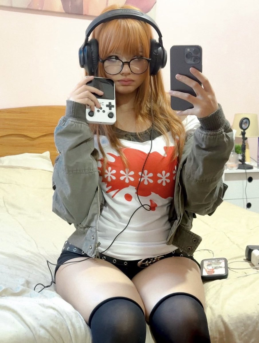 tododiaperso_'s tweet photo. 🎧
-
@ralucadobem https://t.co/bMMBiLnC8t