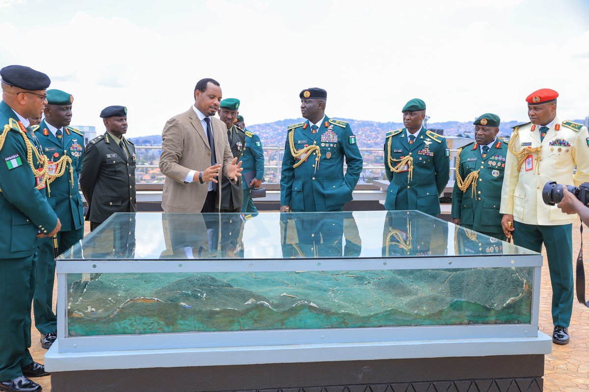 IntekoyUmuco's tweet photo. Today, we had the honor of welcoming #Nigeria’s Chief of Army Staff, Lt. Gen. Waidi Shaibu, to the Museum for the Campaign Against Genocide. 

Reflecting on the exhibits, he commended the former RPA forces, and the remarkable resilience of the 600 soldiers during #Rwanda's liberation and the historic effort that stopped the Genocide against the Tutsi.