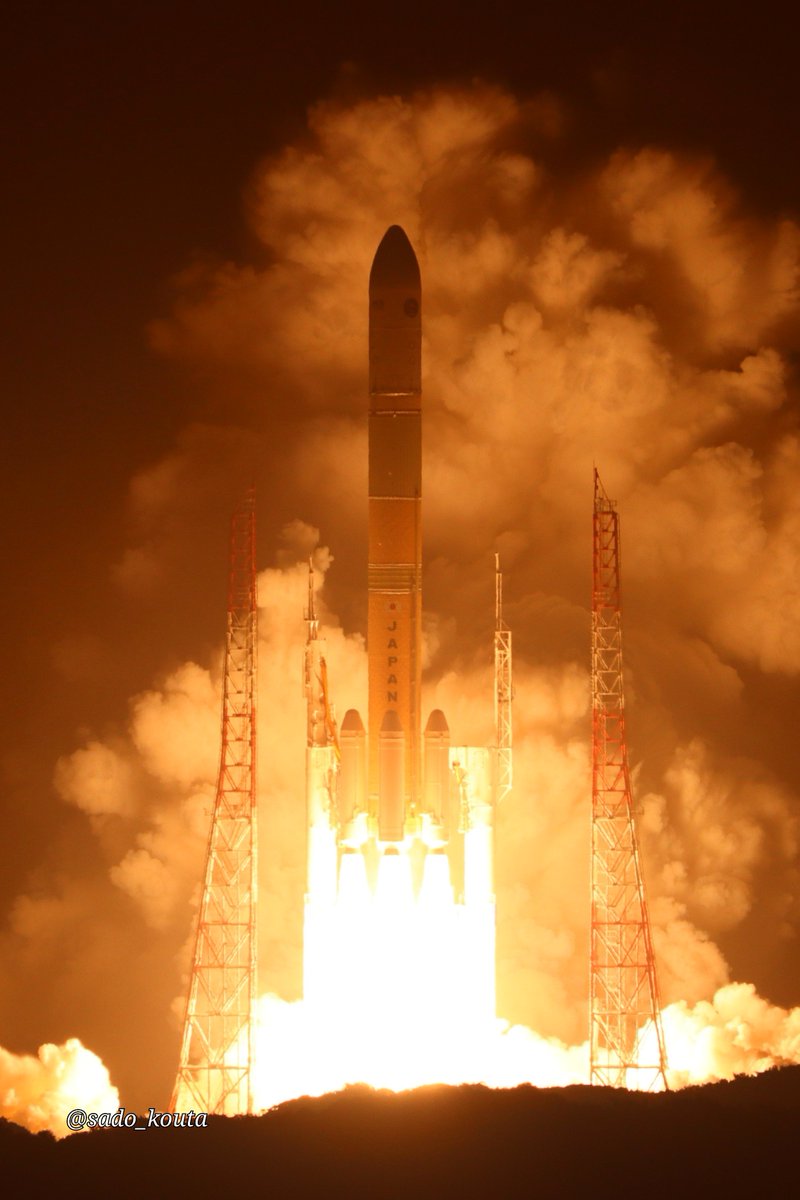 sado_kouta's tweet photo. H3ロケット10号機打ち上げ
ｷﾀ━━━━(ﾟ∀ﾟ)━━━━!!

火星衛星探査機MMXを乗せ、宇宙へ！
#H3F10 #MMX https://t.co/z52tUTdsgl