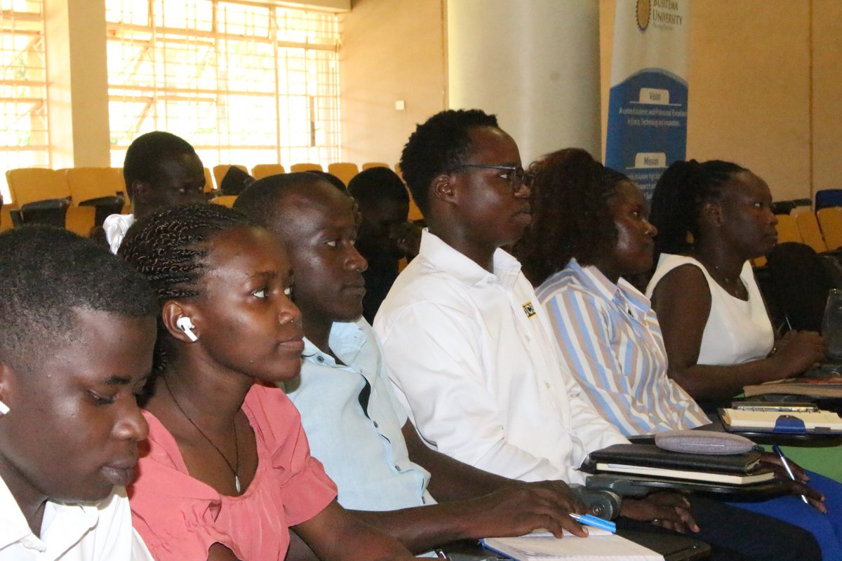 BusitemaFOE's tweet photo. Earlier  today the team from @MinofHealthUG  was welcomed by Top management in the first session of the  Mental Health Awareness Training at @BusitemaUniv 
@FAWEUganda https://t.co/vhUFtGgnj2