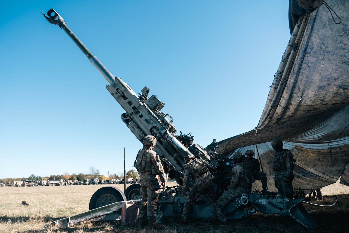 10MTNDIV's tweet photo. ⛰️ READY TO CLIMB. READY TO FIGHT.

Soldiers gear up for Mountain Peak, an exercise that puts tactics, teamwork, and logistical capabilities to the test. Every rep builds readiness for the challenges ahead! 💪

#MountainPeak #FortDrum https://t.co/EpD3fgus43