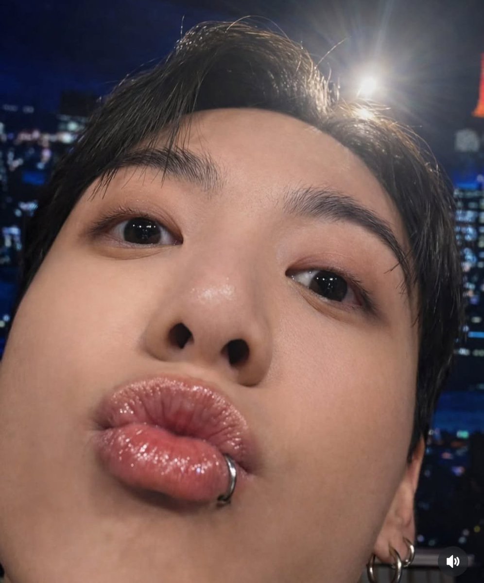 11everythingoes's tweet photo. I vote #BTS for Fan's Choice Male at #2026MAMAVOTE https://t.co/3mNskXrrPi