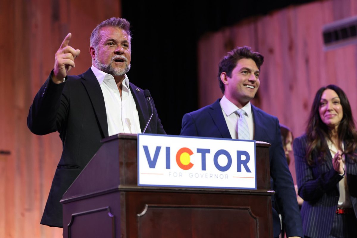 Shilohmarx's tweet photo. Colorado Vote Victor Marx.

My Dad will work hard as your Governor.

VOTE for @victormarx for Governor! https://t.co/0IAy7uADQH