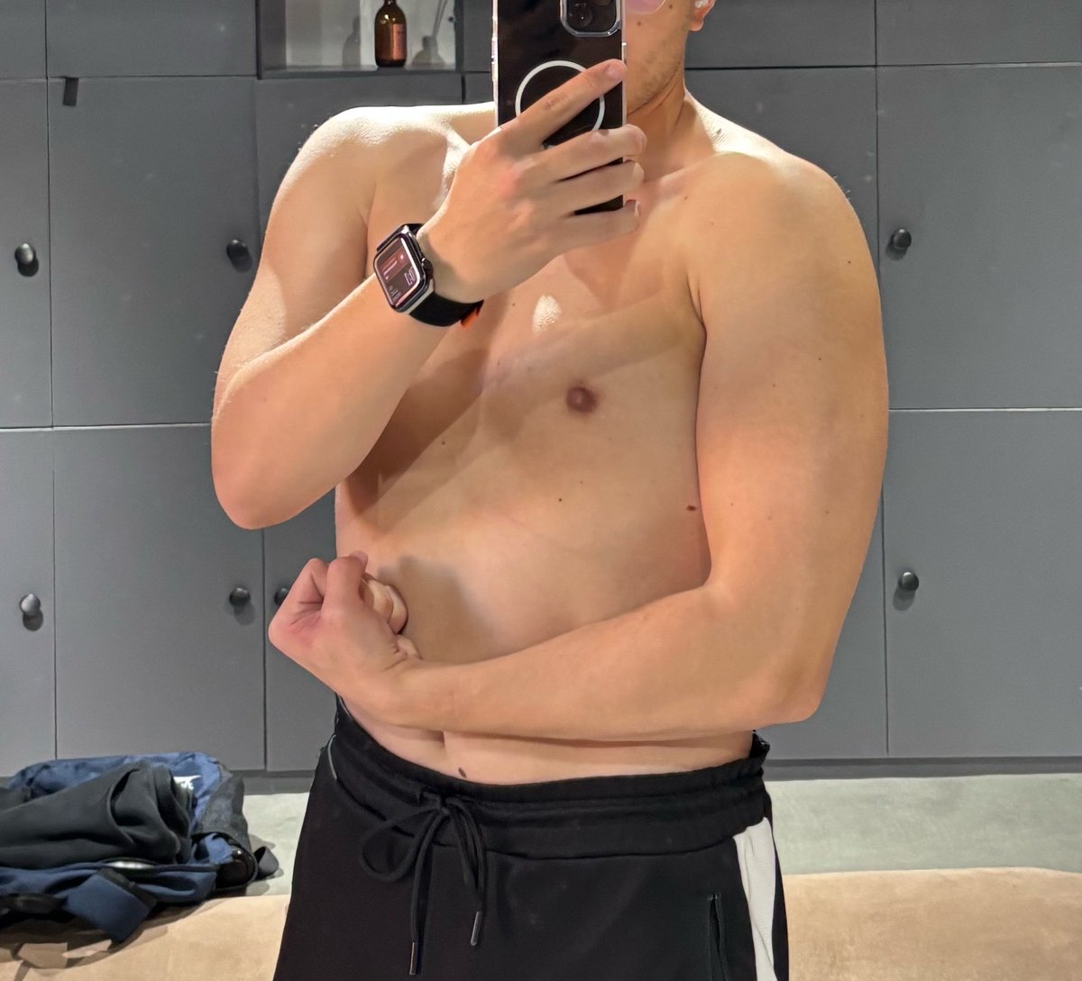 robieshere's tweet photo. Post workout https://t.co/83aZSZHk5a