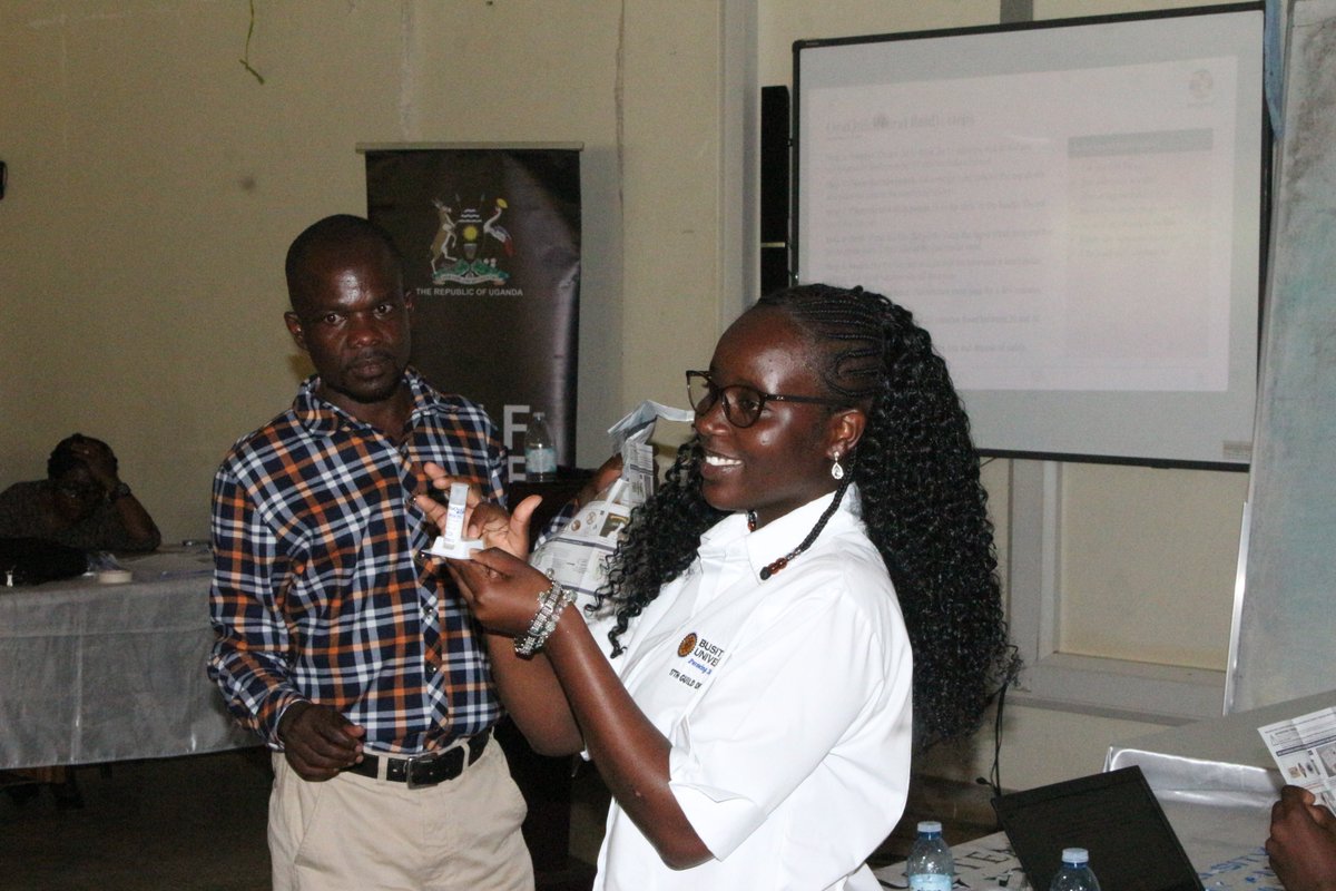 BusitemaFOE's tweet photo. During the second session on Day 1 at @BusitemaUniv , The student Peers were trained first on the basics of being an authentic medical  ambassador.
Later having a background knowledge they were taught on how to use the HIV testing kits for personal testing

Thanks @MinofHealthUG https://t.co/2DiFny0dlZ