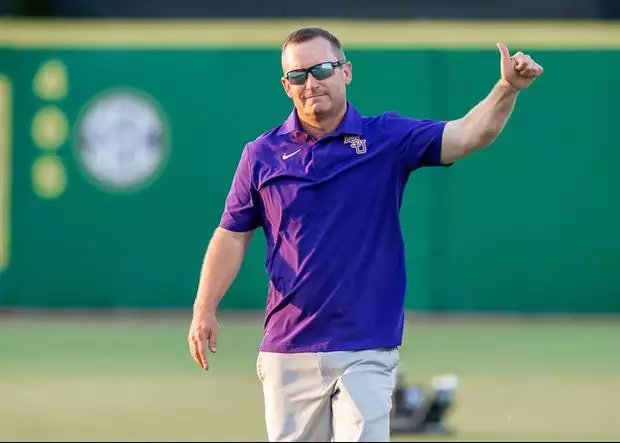 TigerDroppings's tweet photo. LSU Baseball lands commitment from highly ranked 2027 Catcher:

https://t.co/z3Q8lhi9Db https://t.co/NFcG5T2bYz
